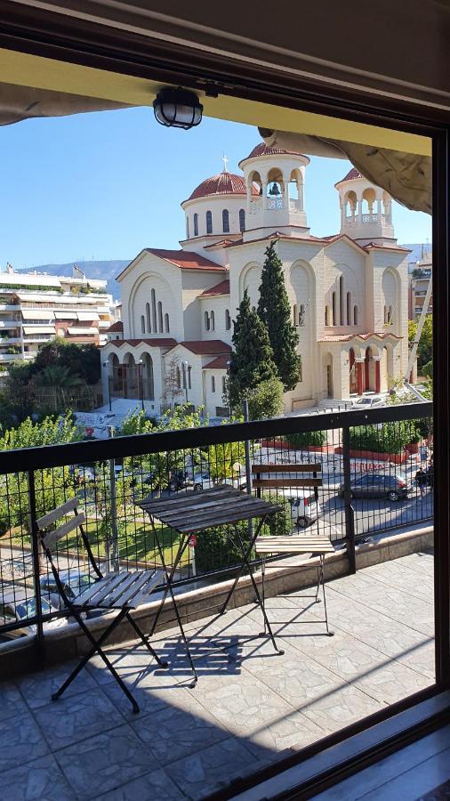 Pangsapuri 90 m² dengan 2 bilik tidur dan 1 bilik mandi peribadi di Pagrati Athens Luaran gambar