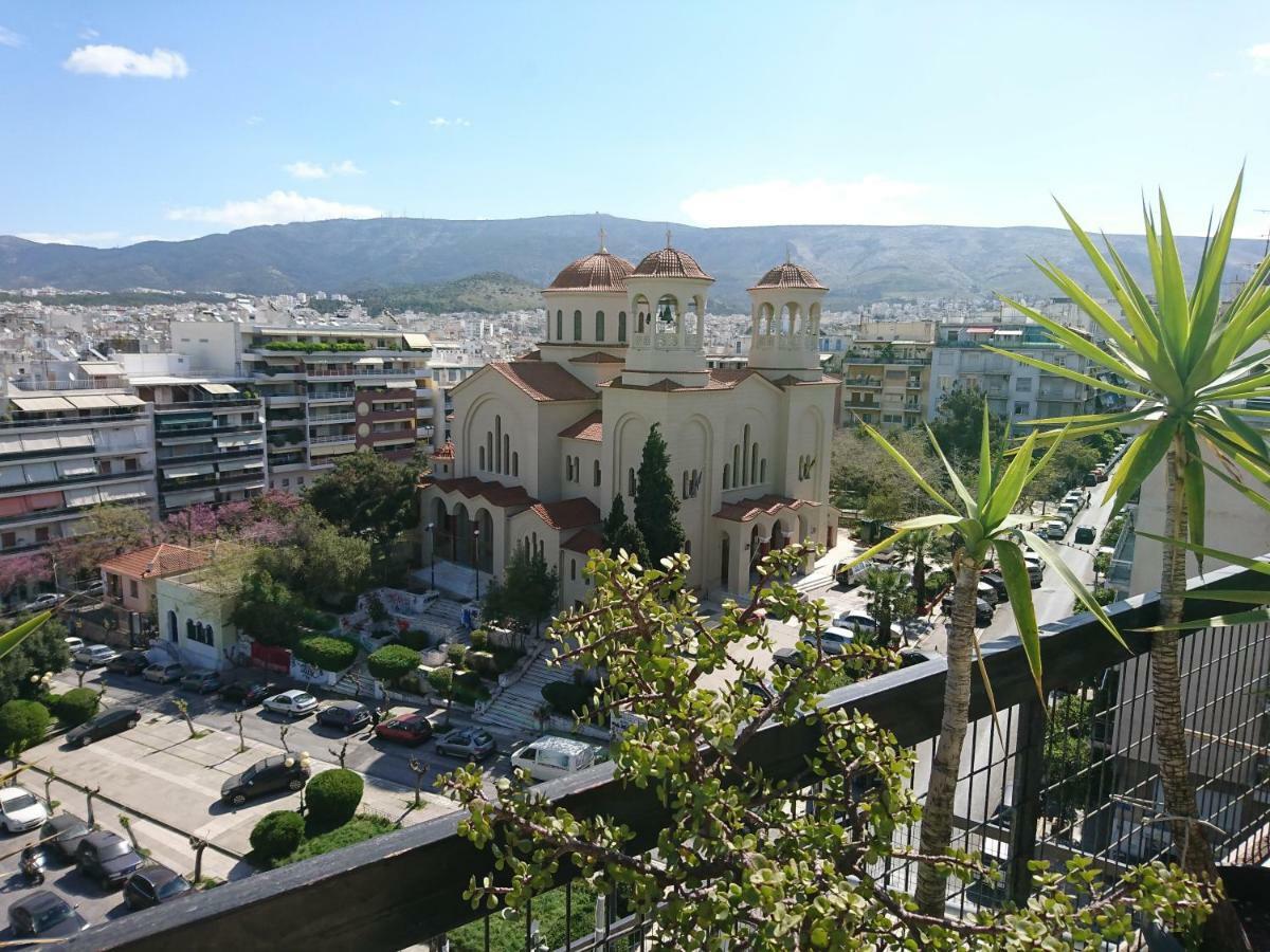 Pangsapuri 90 m² dengan 2 bilik tidur dan 1 bilik mandi peribadi di Pagrati Athens Luaran gambar